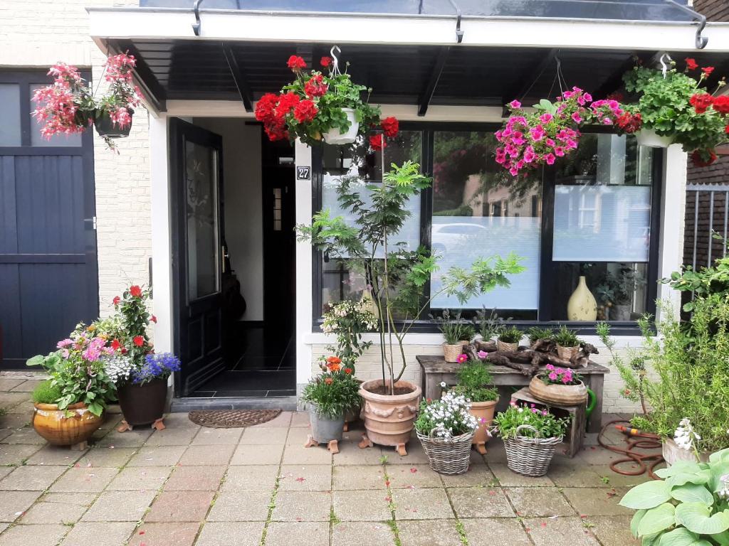 Foto da galeria de Bed and Breakfast Hans en Gridje em Breda