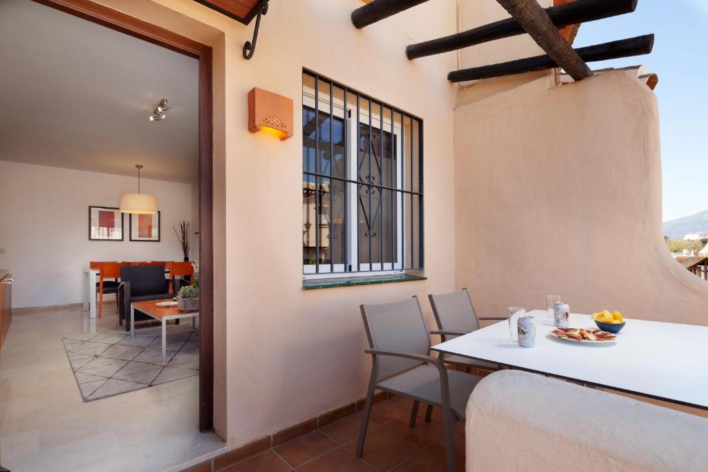 Playa & Beach Apartments Mijas Costa & Fuengirola by ALFRESCO STAYS - Two-Bedroom Townhouse