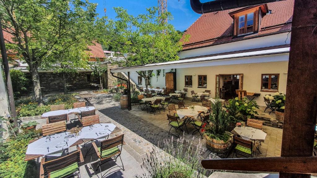 Restaurace v ubytování Weinhaus Nigl - Hotel, Restaurant und Spa