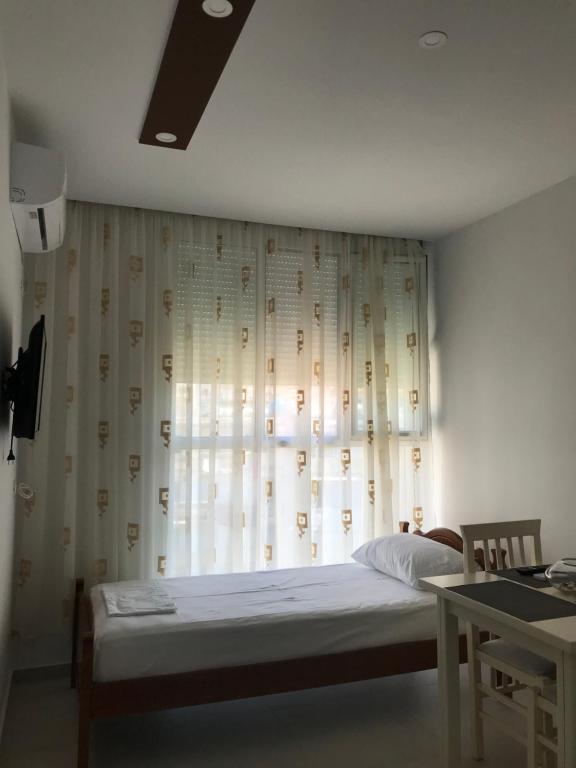 Saranda Apartment - Image 6