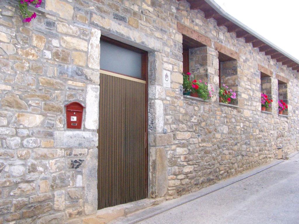 Fotografie z fotogalerie ubytování Apartamentos Casa Esperanza - Ordesa v destinaci Laspuña