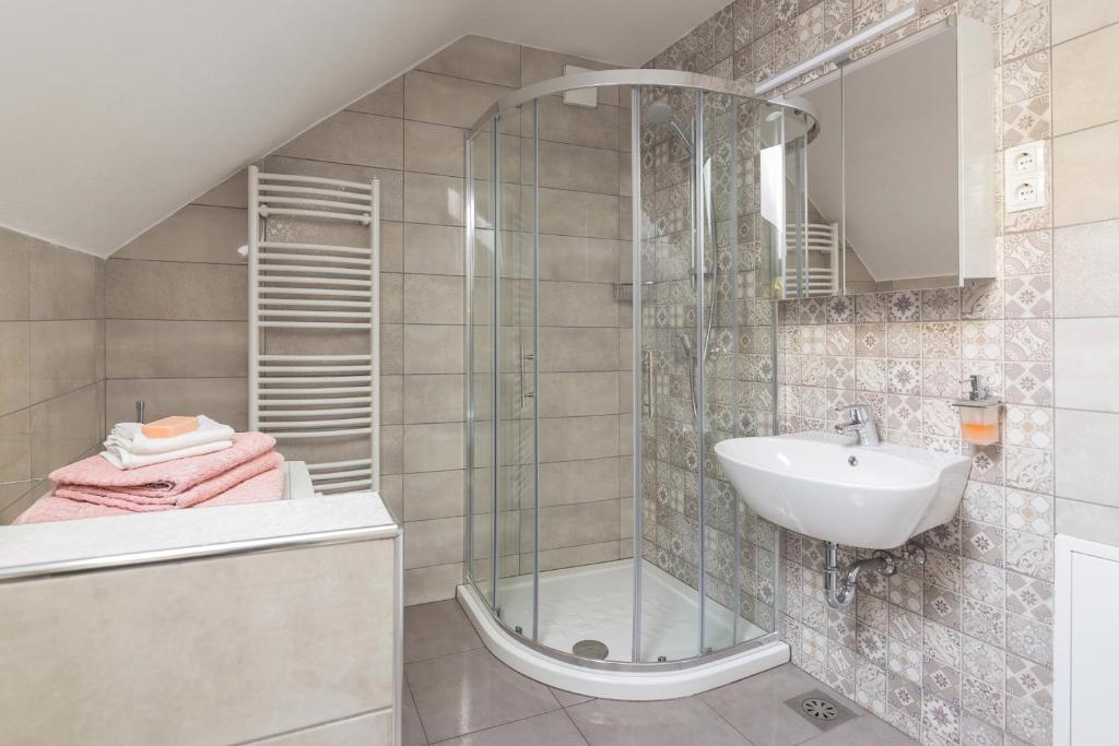Koupelna v ubytování Apartments Fine Stay Slovenia