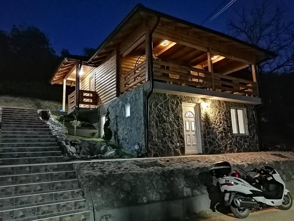 Zgrada u kojoj se nalazi apartman