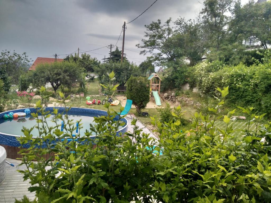 Fotografie z fotogalerie ubytování Villa Panoráma v destinaci Gyenesdiás