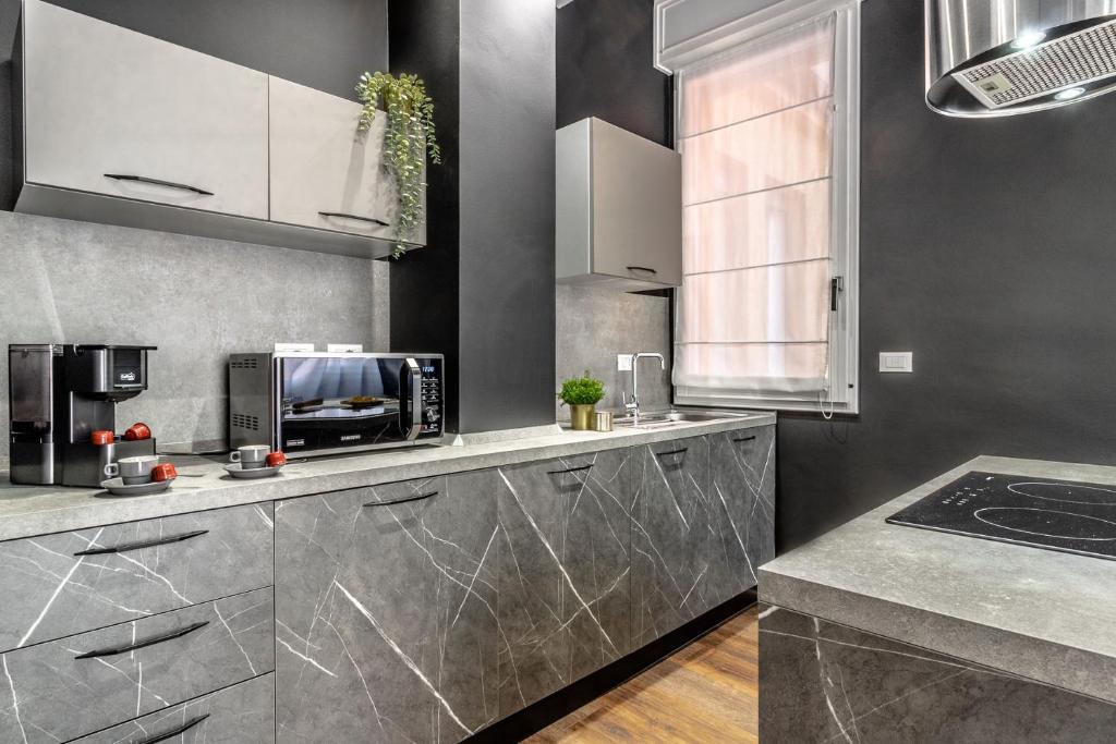Ugo Bassi Apartments - Apartment