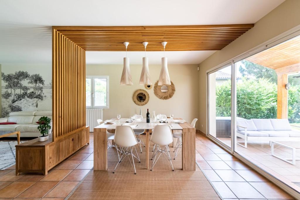 Fotografia z galérie ubytovania Signoret - Belle maison avec piscine v destinácii Toulouse