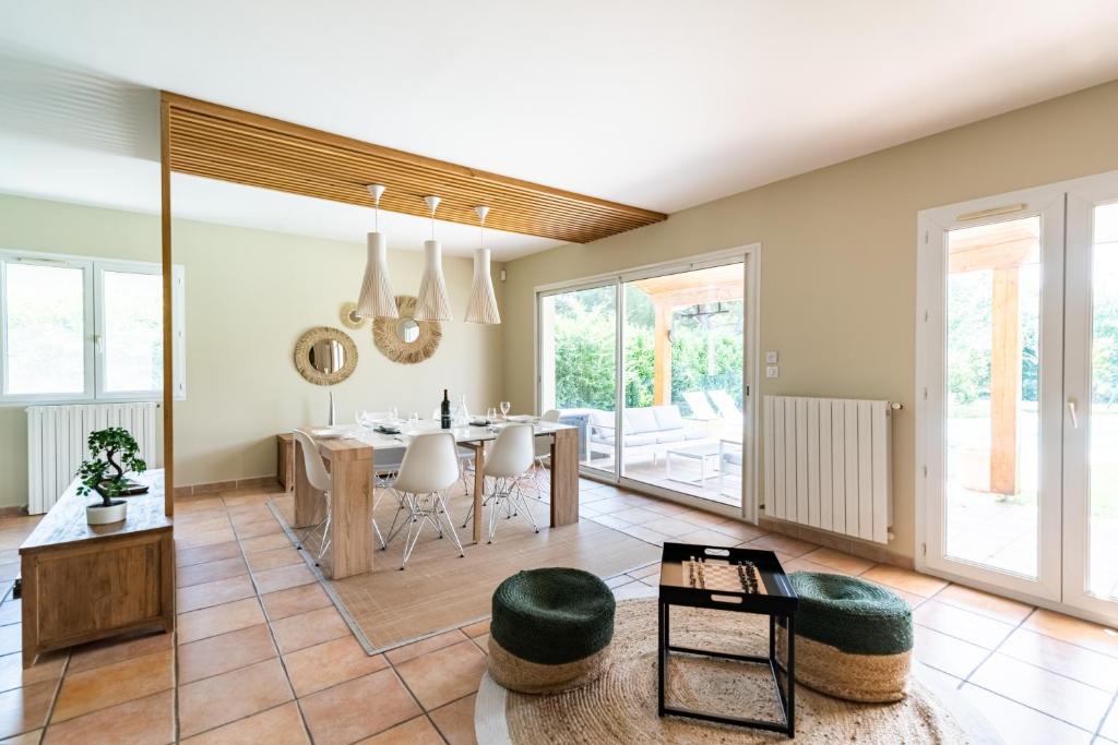 Fotografia z galérie ubytovania Signoret - Belle maison avec piscine v destinácii Toulouse