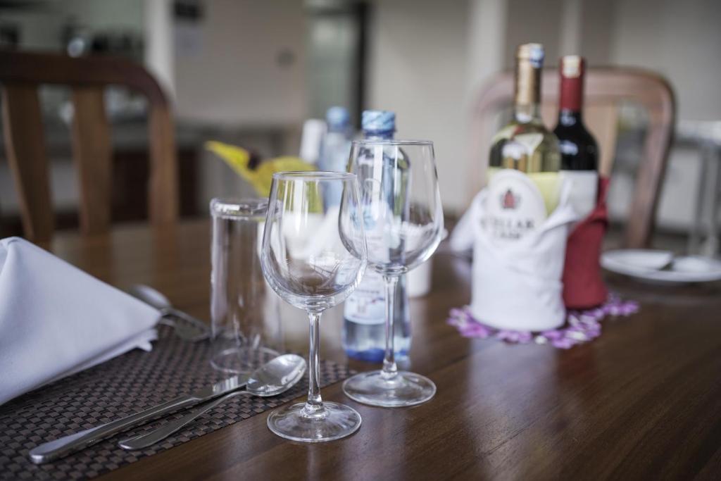 Nápoje v ubytování Hotel Comster Mtwapa