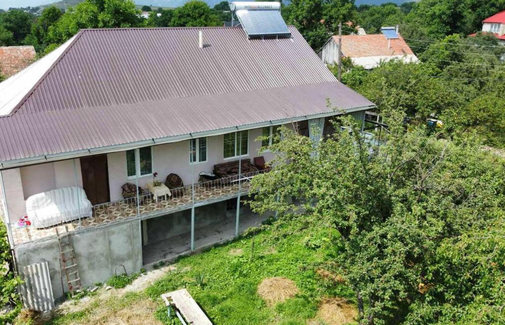 Tamara B&B - Three-Bedroom House