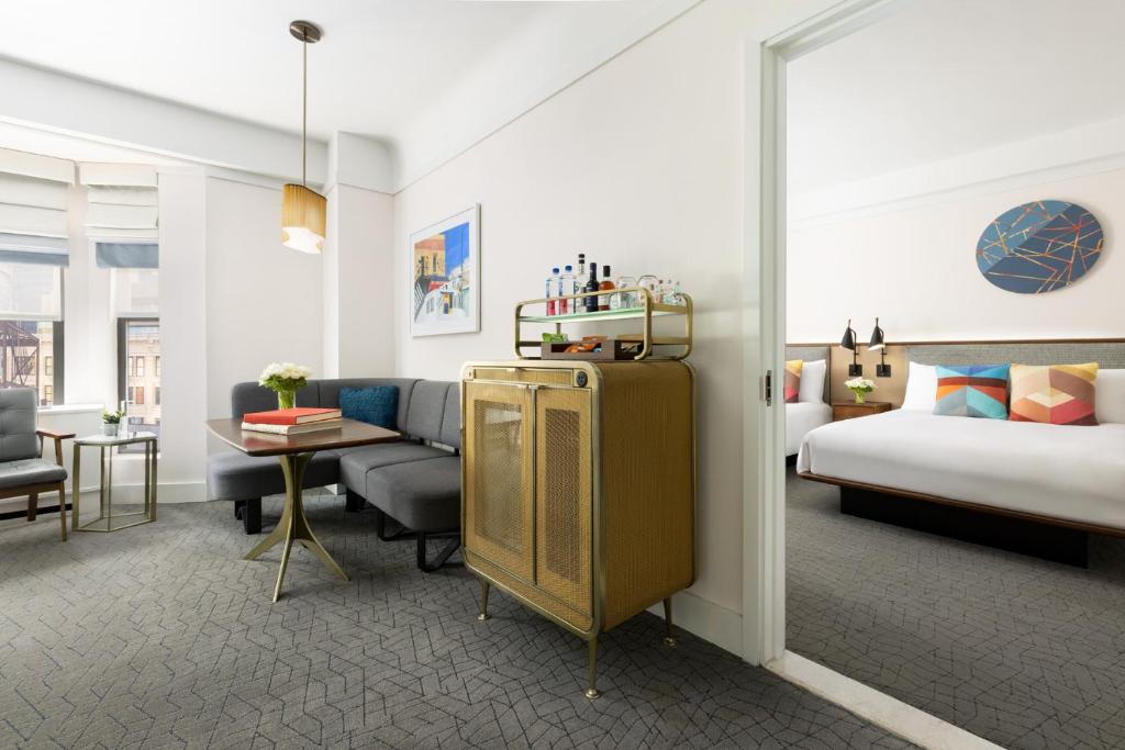 The James New York - NoMad - Deluxe Queen Suite