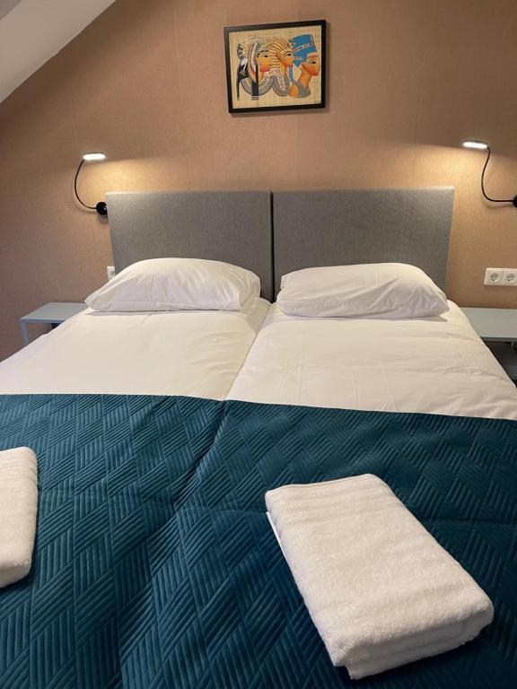 Hotel B&B Sint-Maria NEXT DOOR - Resim 24
