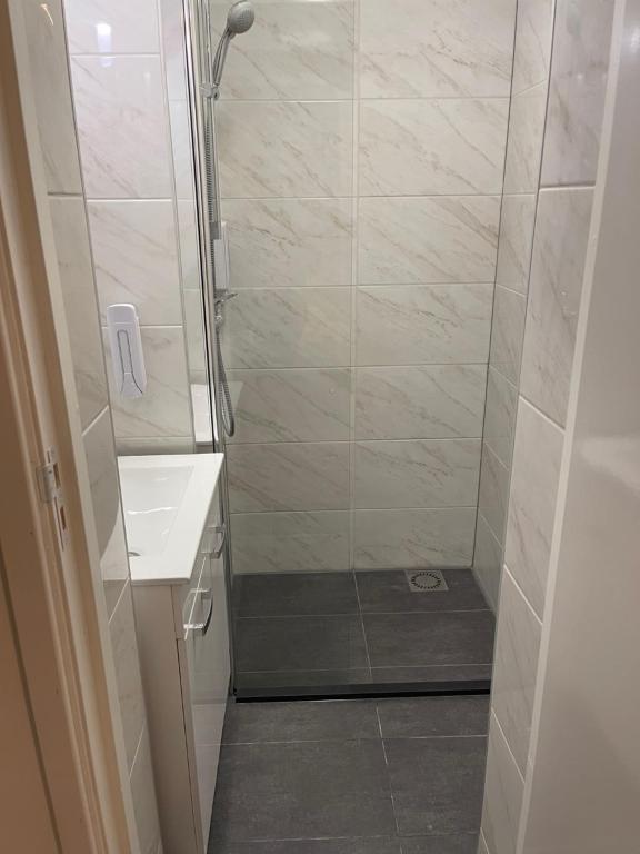 Hotel B&B Sint-Maria NEXT DOOR - Resim 3