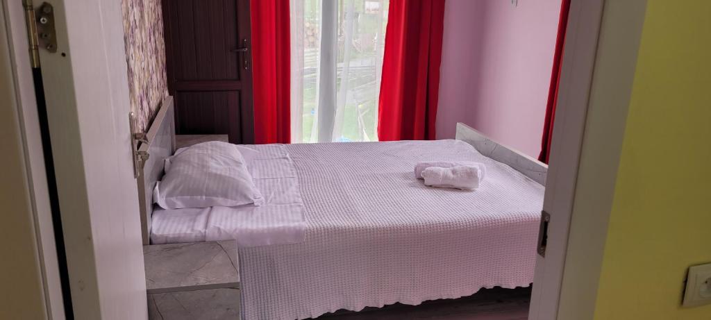 Postel nebo postele na pokoji v ubytování Guest House Guli