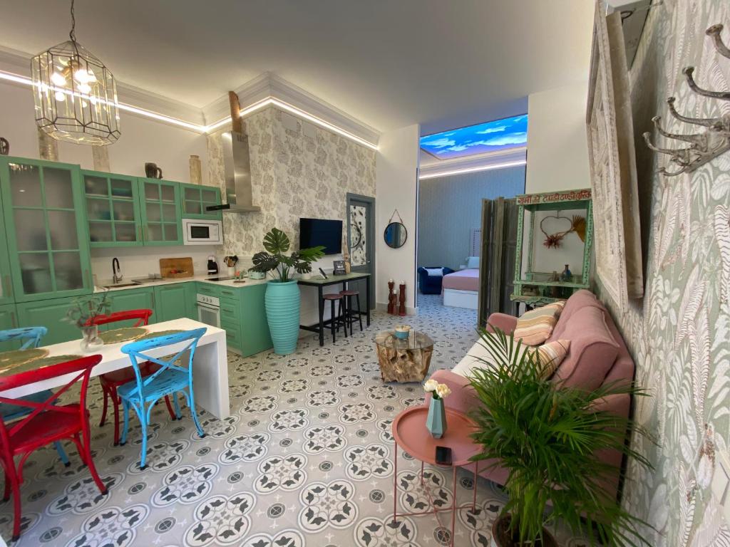 Gallery image of Apartamento Jema El Bajondillo in Torremolinos