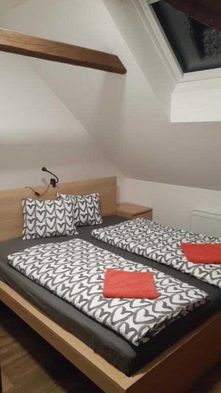 Postel nebo postele na pokoji v ubytování Apartmány RADOST