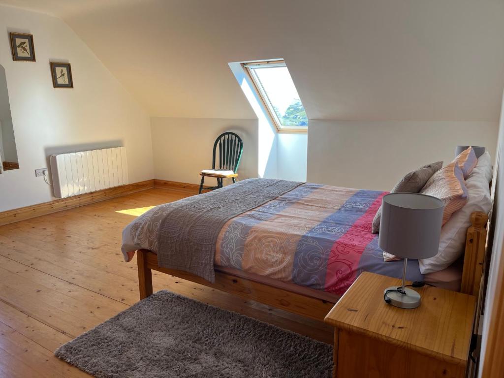 Katil atau katil-katil dalam bilik di Beach View Heights, Dugort, Achill Island