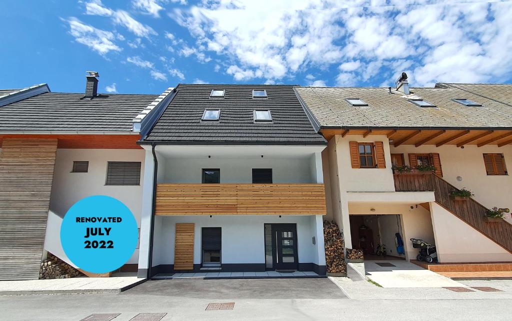 Budova, kde se apartmán nachází