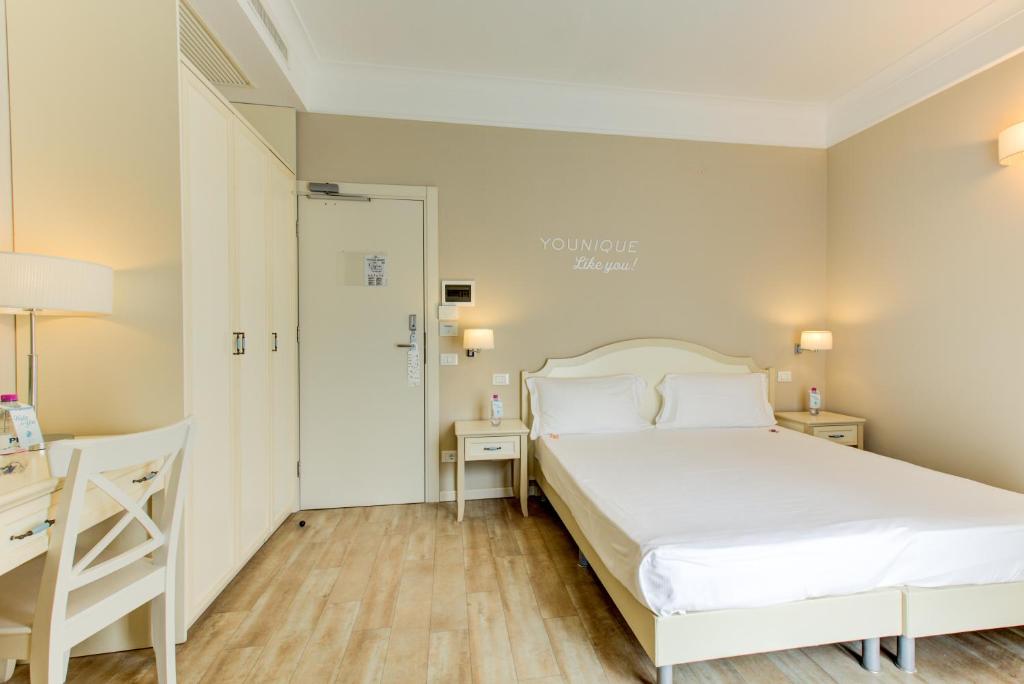 
Standard Double with Balcony
