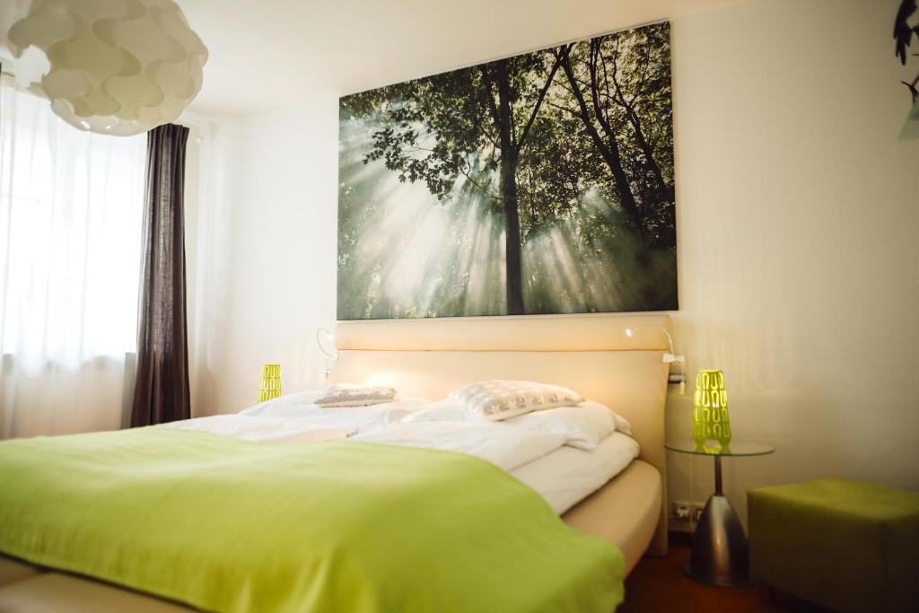 Postel nebo postele na pokoji v ubytování Das Hotel Stern, B&B KG - digital & contactless check-in