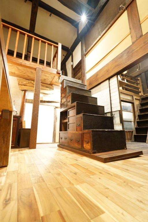 Fotografie z fotogalerie ubytování 古民家宿Tani House Itaya -セルフチェックイン v destinaci Tokamači