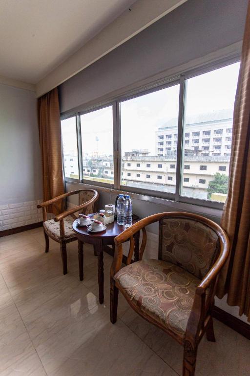 Posezení v ubytování Satit Grand View Hotel