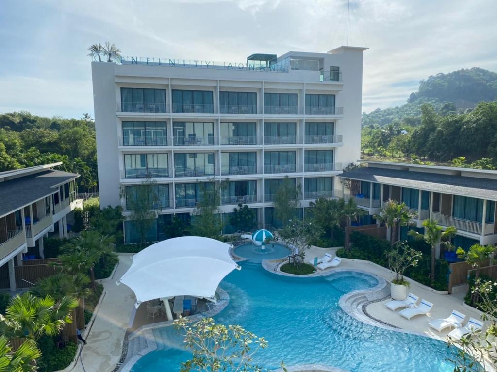 Bazén v ubytování Infinity Aonang Krabi nebo v jeho okolí