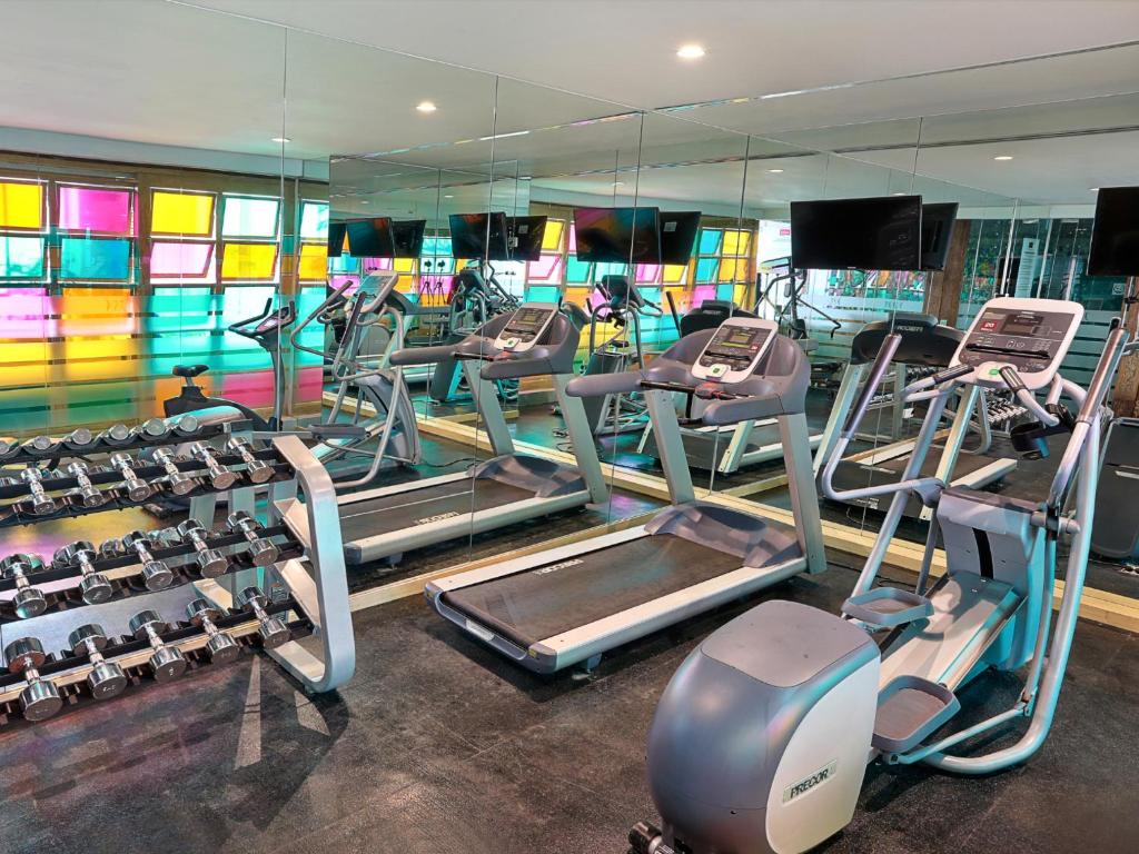 Fitness centrum a/nebo fitness zařízení v ubytování Mercure Jakarta Simatupang