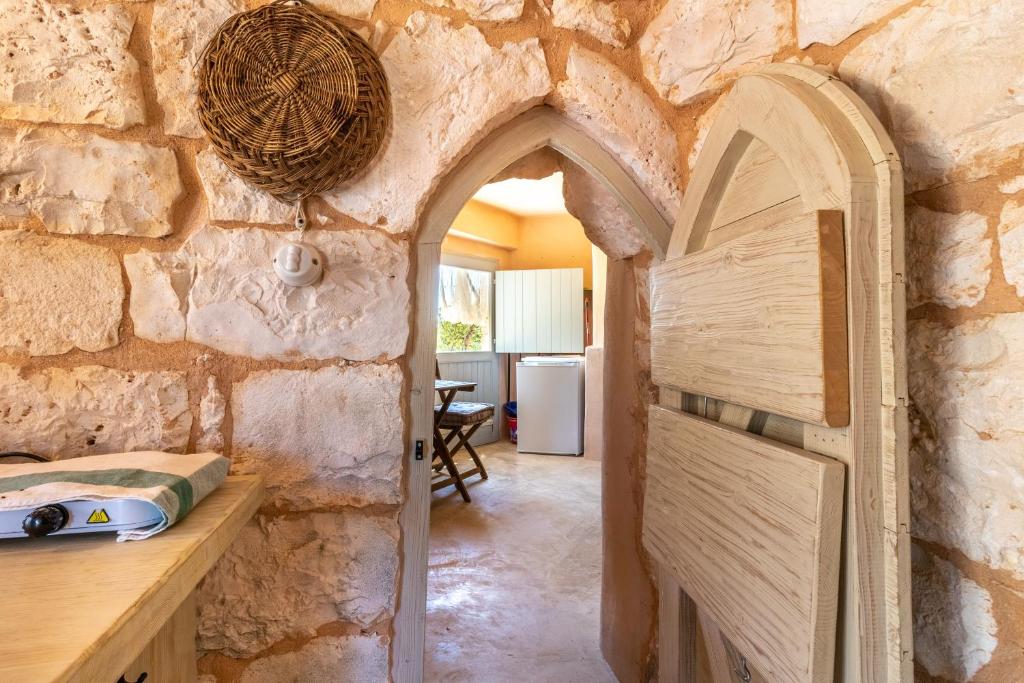 Zdjęcie z galerii obiektu Intero appartamento Trullo Paradiso w mieście Cisternino
