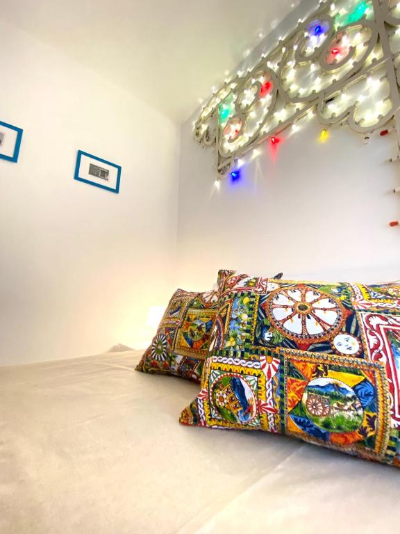 A seating area at Casa Luminaria