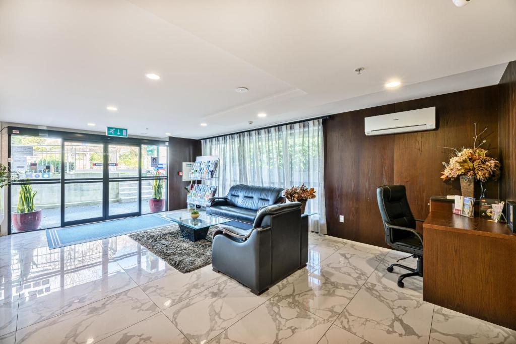 Alexander Inn - Resim 32