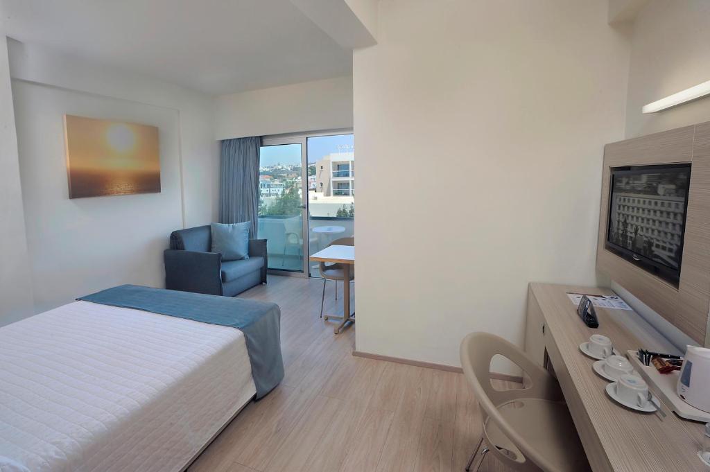 Nestor Hotel - 