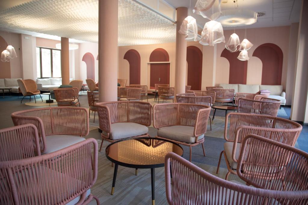 Posedenie v ubytovaní Hotel Real Balneario Carlos III