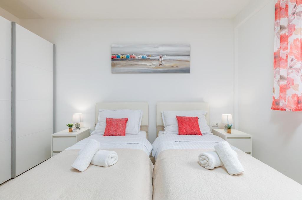 Marine Lux apartments - Deluxe Studio