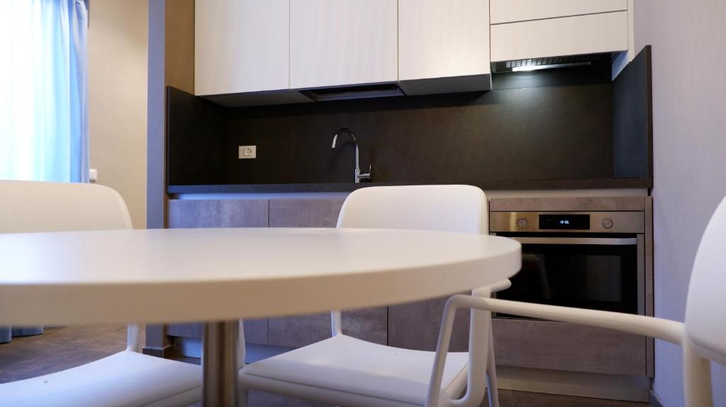 Kuchyň nebo kuchyňský kout v ubytování Pianomare Riviera Apartments and Rooms