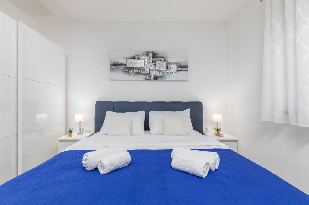 Marine Lux apartments - Deluxe Studio