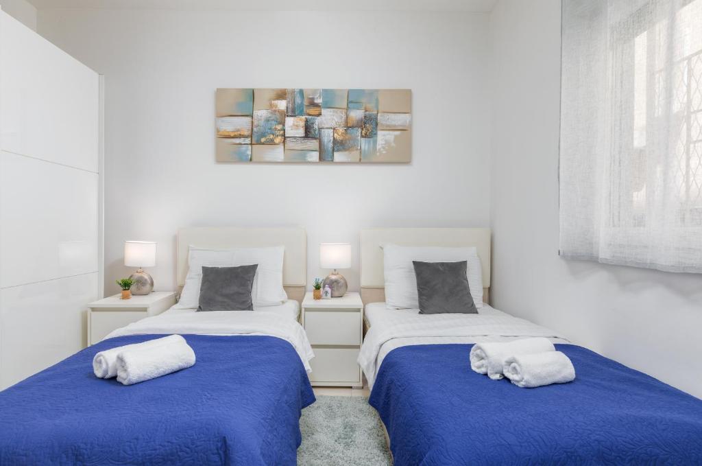 Marine Lux apartments - Standard Triple Studio