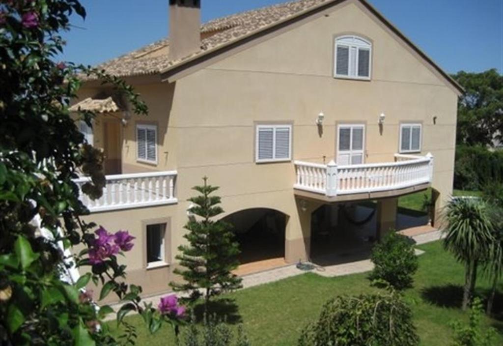 A garden outside Casa Buenavista