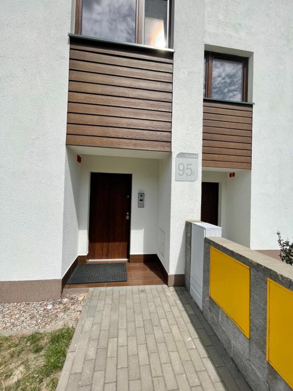 Budova, v ktorej sa apartmán nachádza