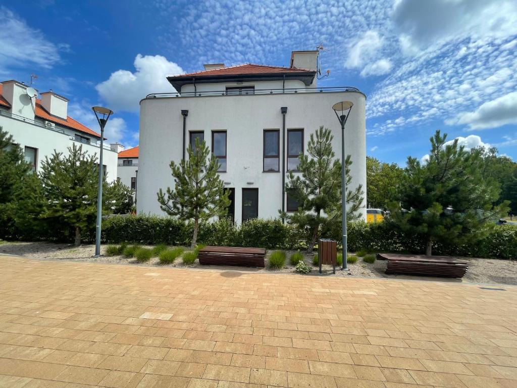 Budova, v ktorej sa apartmán nachádza
