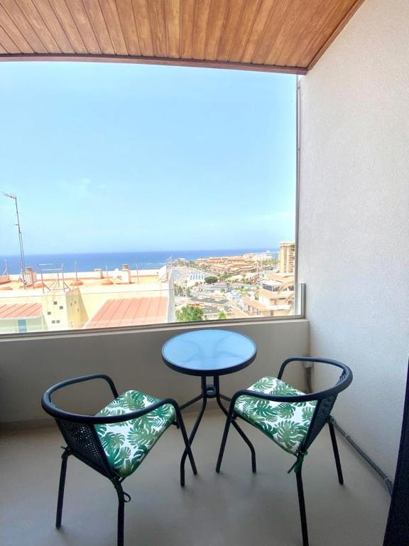 Balkón nebo terasa v ubytování Bonny House Los Cristianos Sea View Free Wifi