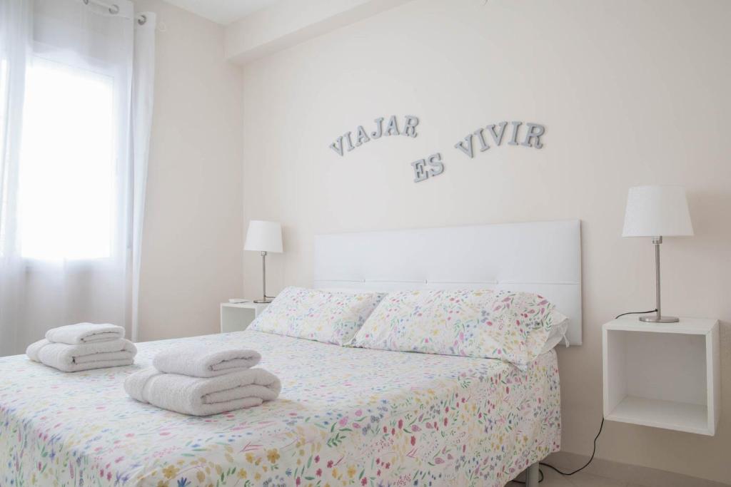 Entre el Centro y la Mezquita Totalmente climatizado Parking Gratuito - 12