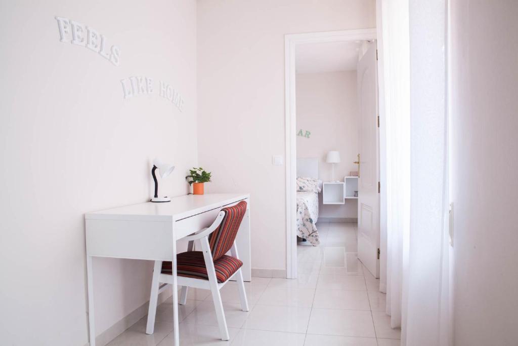 Entre el Centro y la Mezquita Totalmente climatizado Parking Gratuito - 10