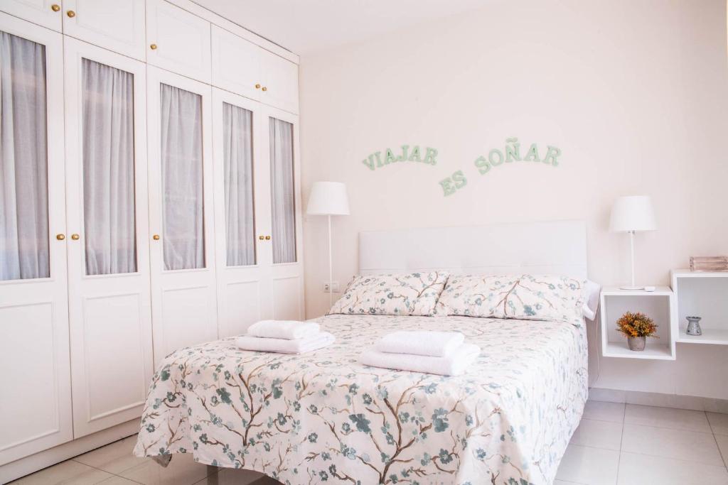 Entre el Centro y la Mezquita Totalmente climatizado Parking Gratuito - 6