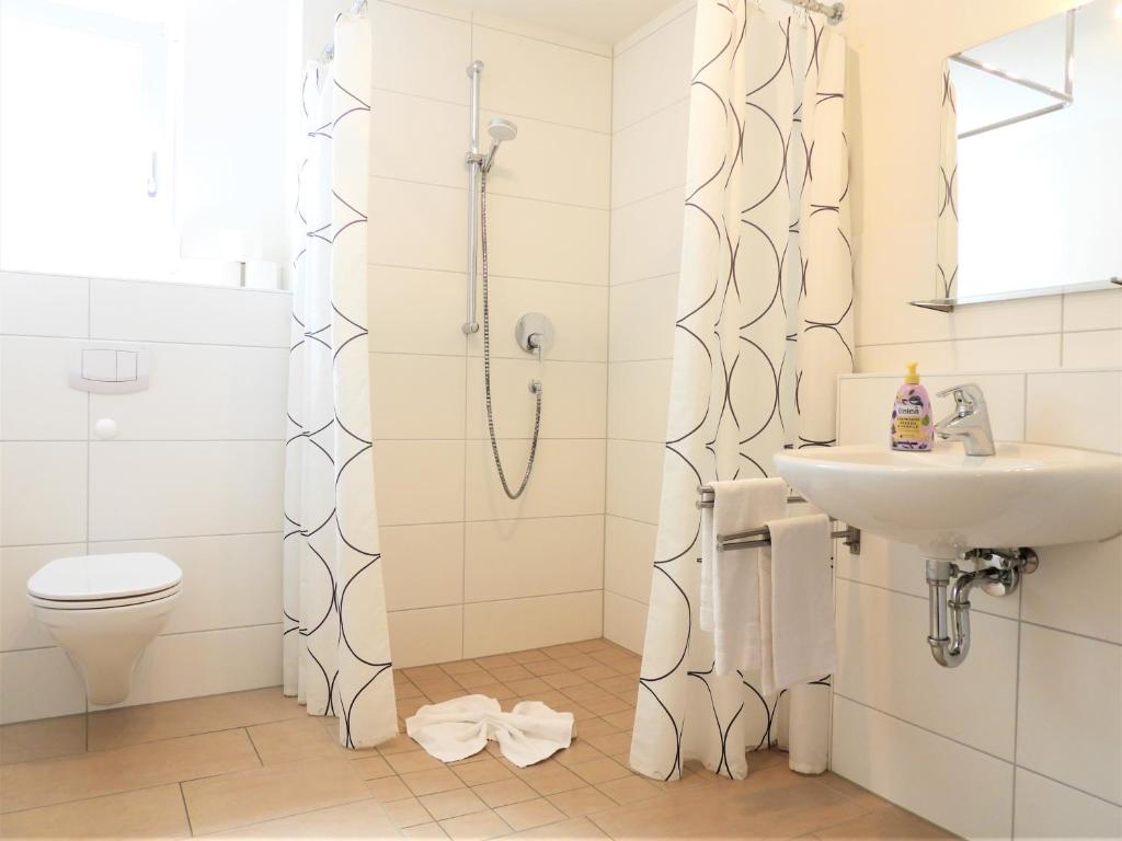 Ein Badezimmer in der Unterkunft Braviscasa - Ferienresidenz Hochfirst Titisee