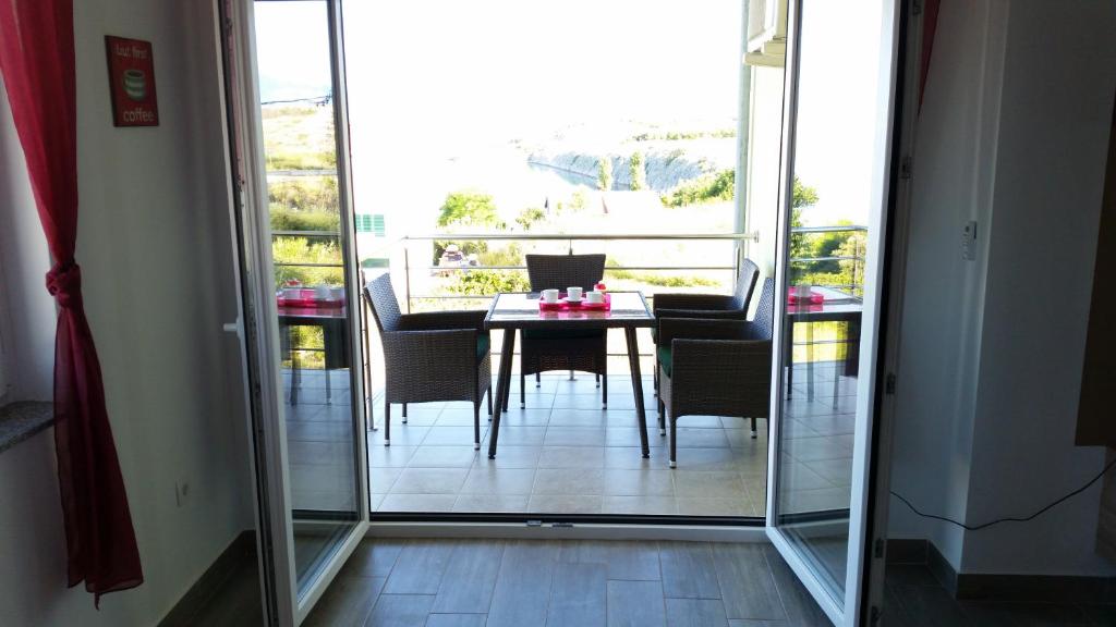 Balkón nebo terasa v ubytování Apartman Mihalj Zadar-Rtina Miletici
