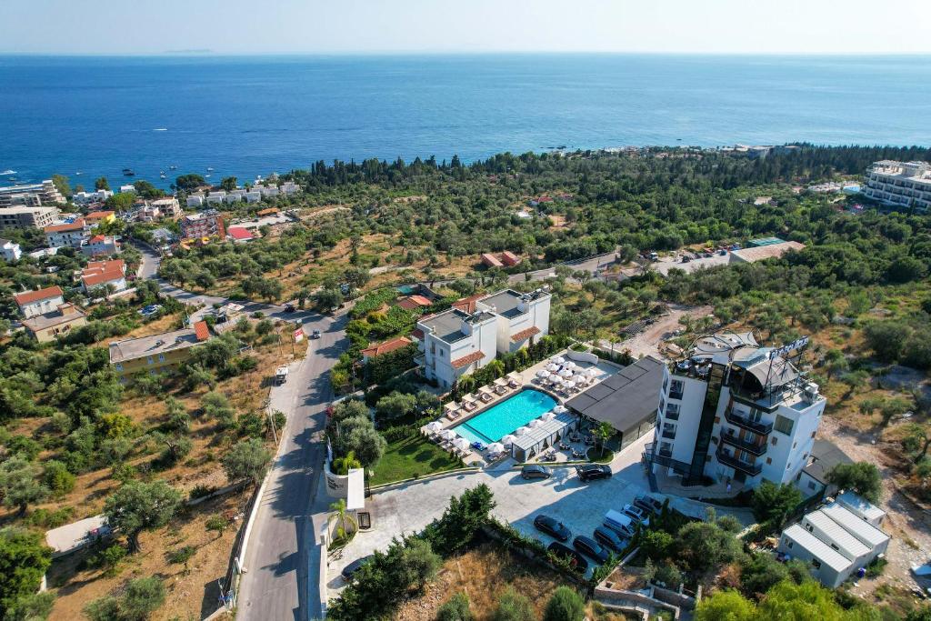 Blue Boutique Hotel - Image 8