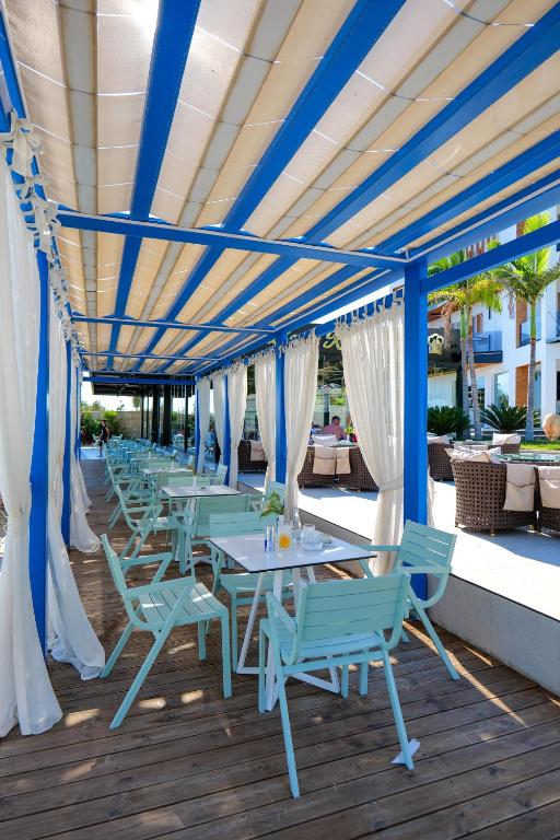 Blue Boutique Hotel - Image 9