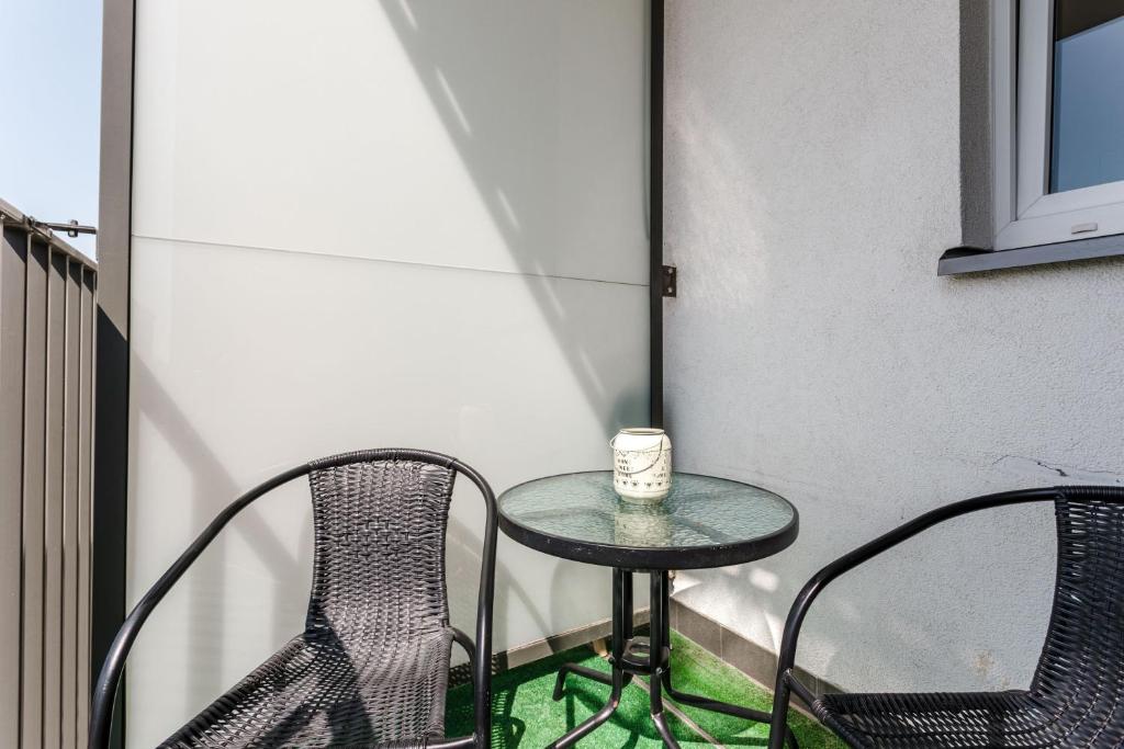 Balkón alebo terasa v ubytovaní Chill Apartments Mokotow Business Park