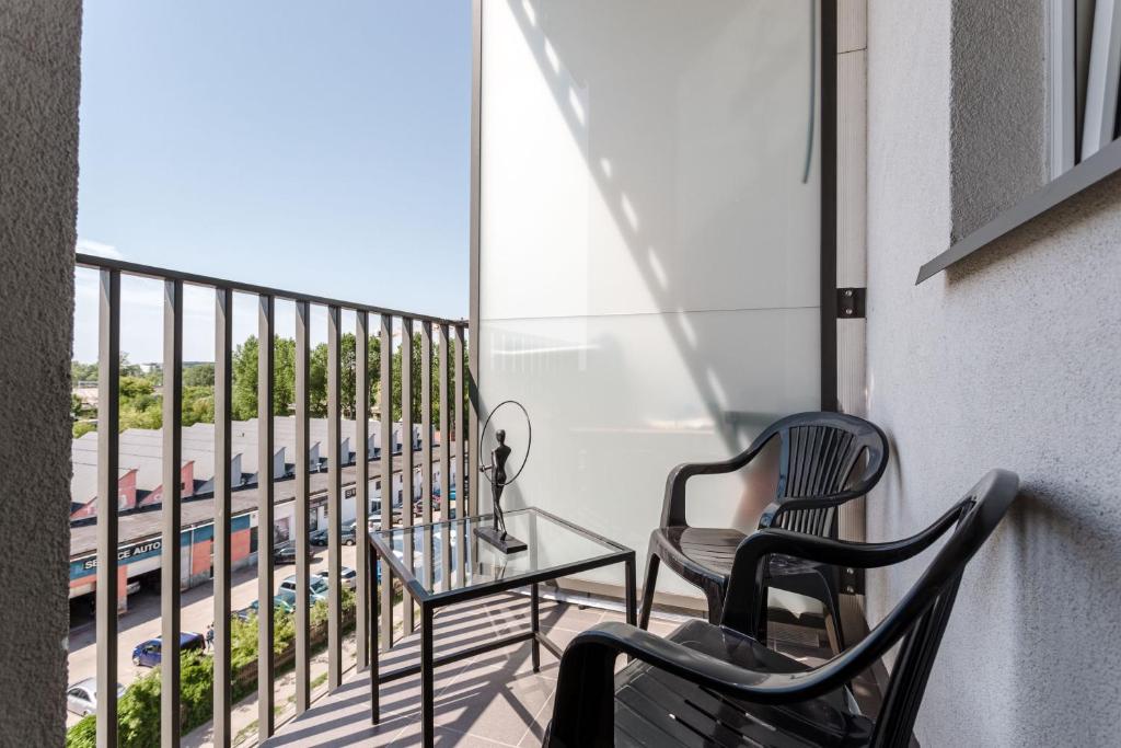 Balkón alebo terasa v ubytovaní Chill Apartments Mokotow Business Park