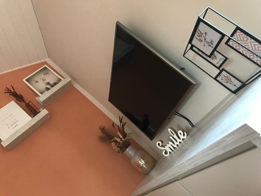 TV/Unterhaltungsangebot in der Unterkunft TINY LIEBE Ostsee Ostsee- bei Wismar